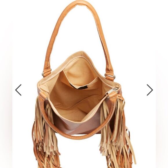 Area Stars Fringe Faux Leather Hobo Bag NWT Retail 98.00 - Picture 2 of 7